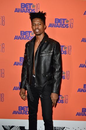 I’m Single But Not Ready To ‘Mingle’ Yet – Kwesi Arthur
