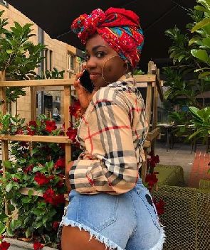 Ghanaian Model Leaks ‘Private Chat’ With Footballer Kwadwo Asamoah