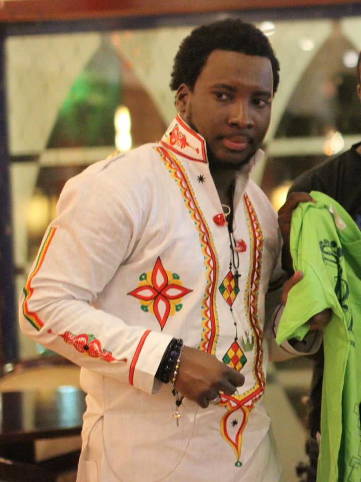 Sonnie Badu Receives A Brand New Mercedes Car From Church Members(VIDEO)