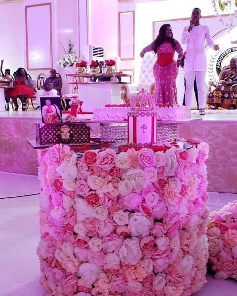 Rev Obofour Throws Lavish Birthday Party For His Wife(PHOTOS)