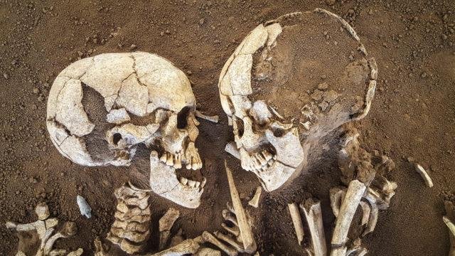 Skeleton Of Lovers Found Embracing Each Other In A Grave (Photos)