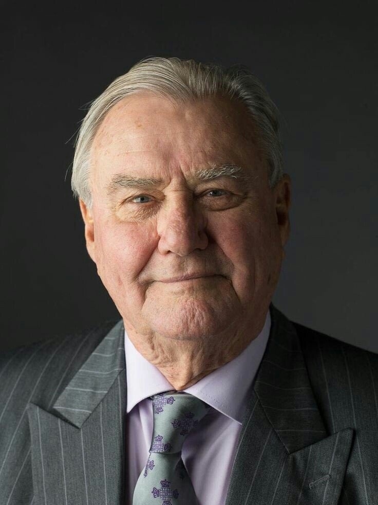 Denmark’s Prince Henrik dies