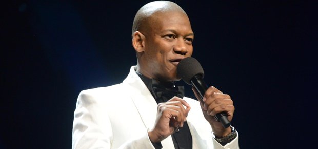 Proverb takes his kids to Dubai