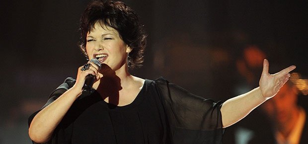 Popular Belgian singer Maurane dies days after comeback