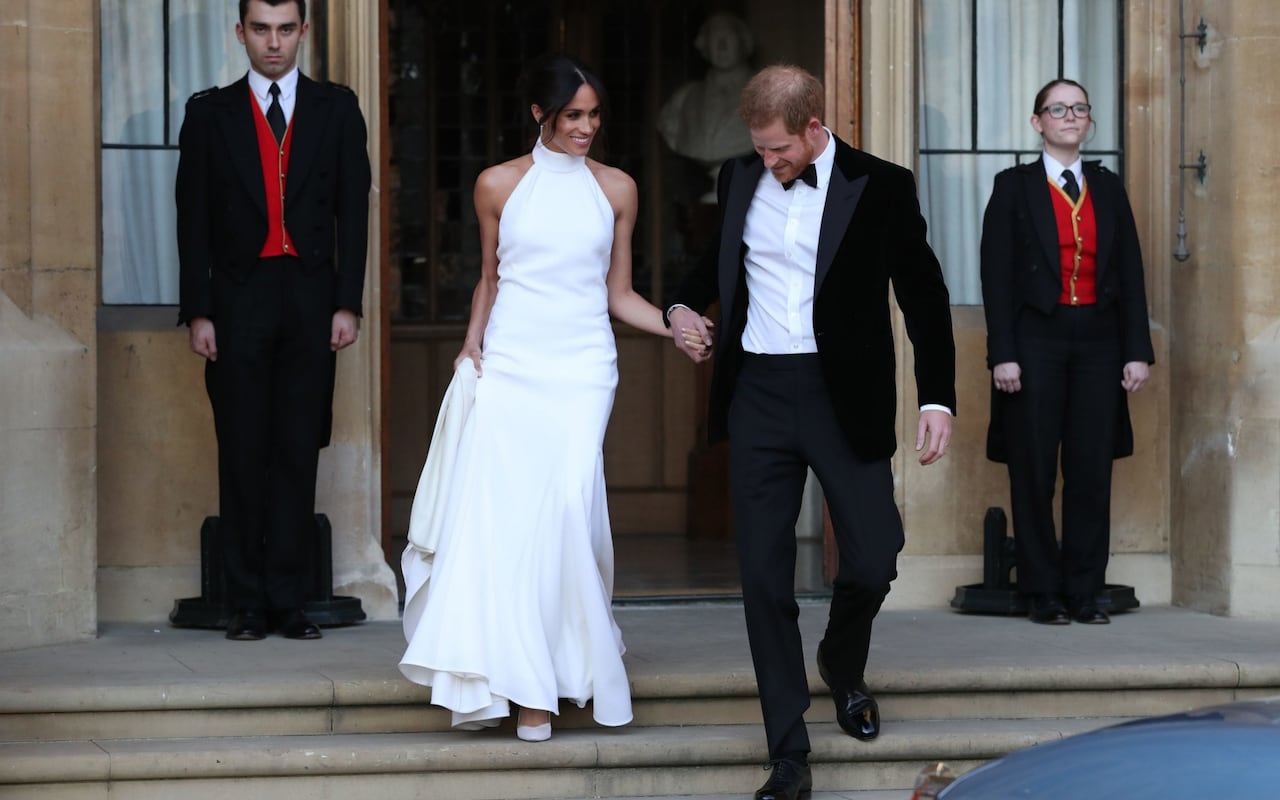 Meghan Markle and Prince Harry announce the are expecting