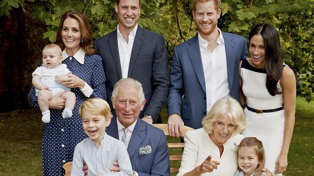 The Royal portrait is out and is looking lovely