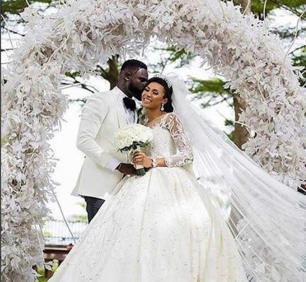 Bliss and Glamour at Yomi’s Casual’s wedding