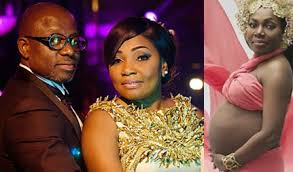 Vivian Chiologi shares photos of daughter, whom she welcomed at the age of 51