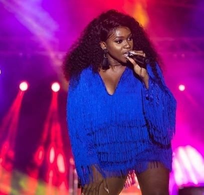Singer Waje visited by thieves in Lagos