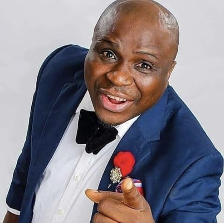 Comedian, Gbenga Adeyinka Congratulates Son as he Graduates from the University