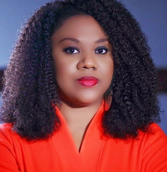 See what Stella Damascus Looks like without Makeup
