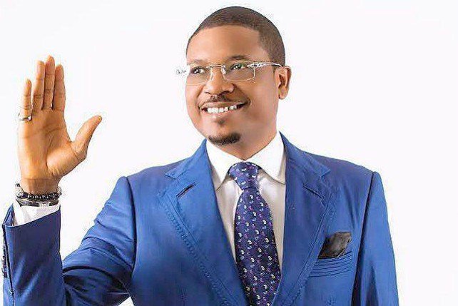 Quilox Boss, Shina Peller, Picks Up APC Nomination Form
