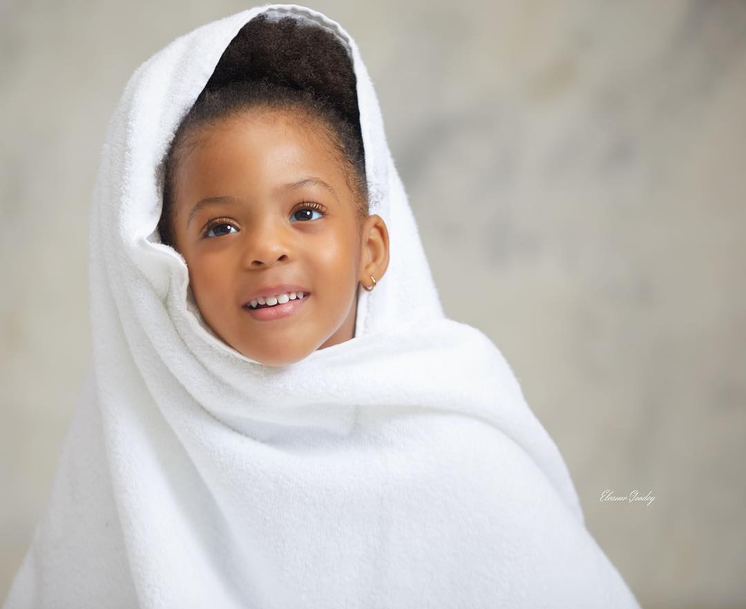 Photo of the Day: Flavour and his Adorable Daughter, Sofia OKoli