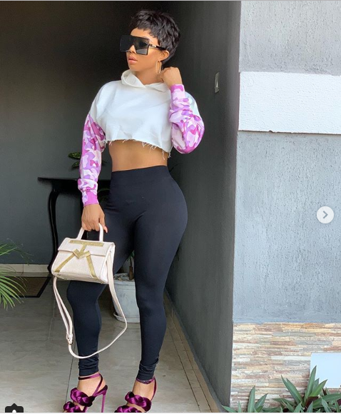 Toke Makinwa shows off her sexy flat tummy in a new photo